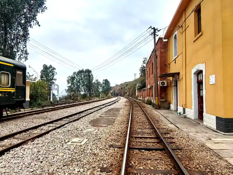 amusement park-rail track system project